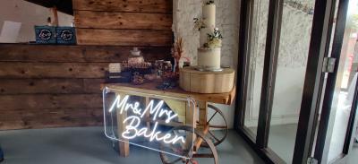 wedding cake sign