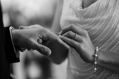 The sharing of wedding rings